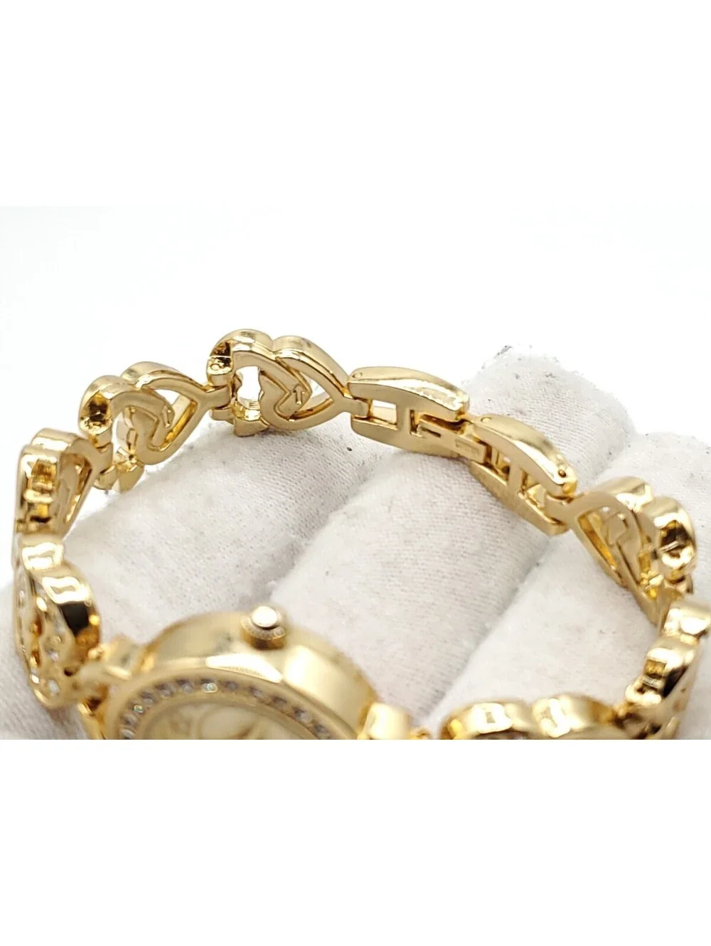 Quartz Womens Watch New Battery Gold Tone Heart Band 22mm